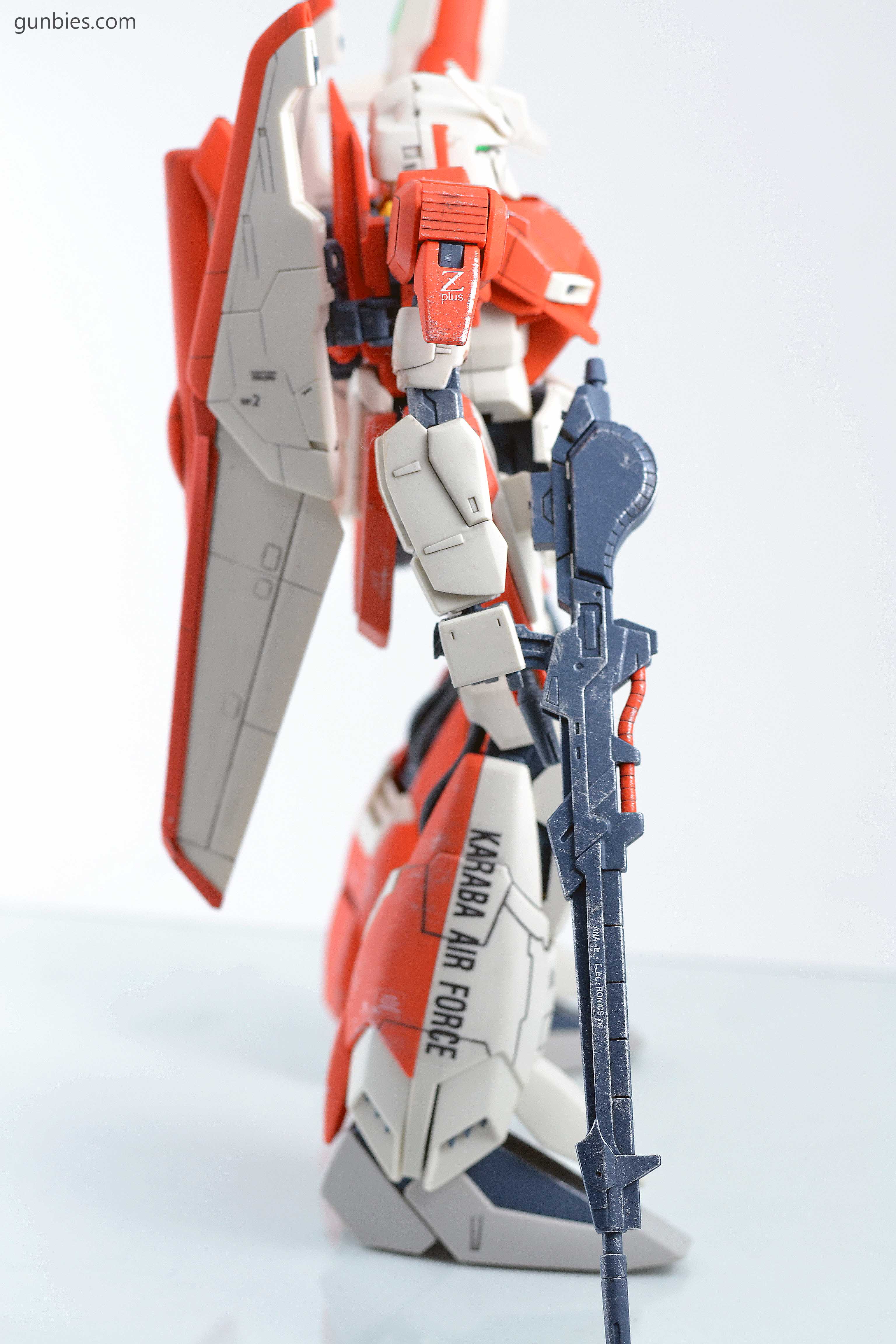 MG 1/100 MSZ-006A1 Zeta Plus – Gunbies